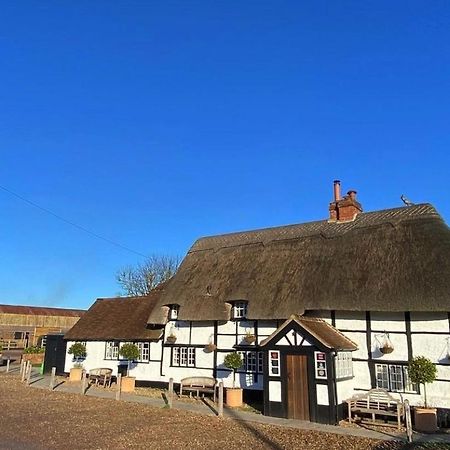 The Bottle & Glass Inn Harpsden ภายนอก รูปภาพ